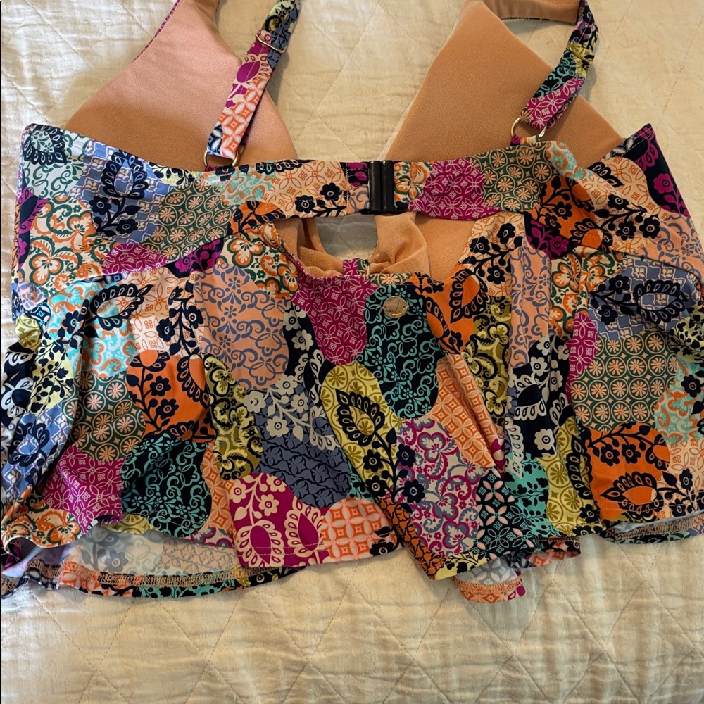 Colorful Patchwork Tie-Front Swimsuit Top with ruffle. - Picture 2 of 4